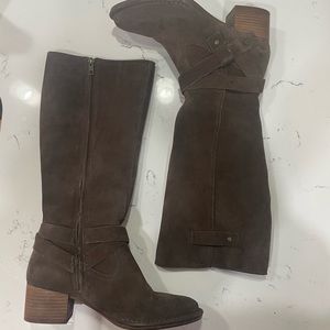 Women Brown Uggs Boots